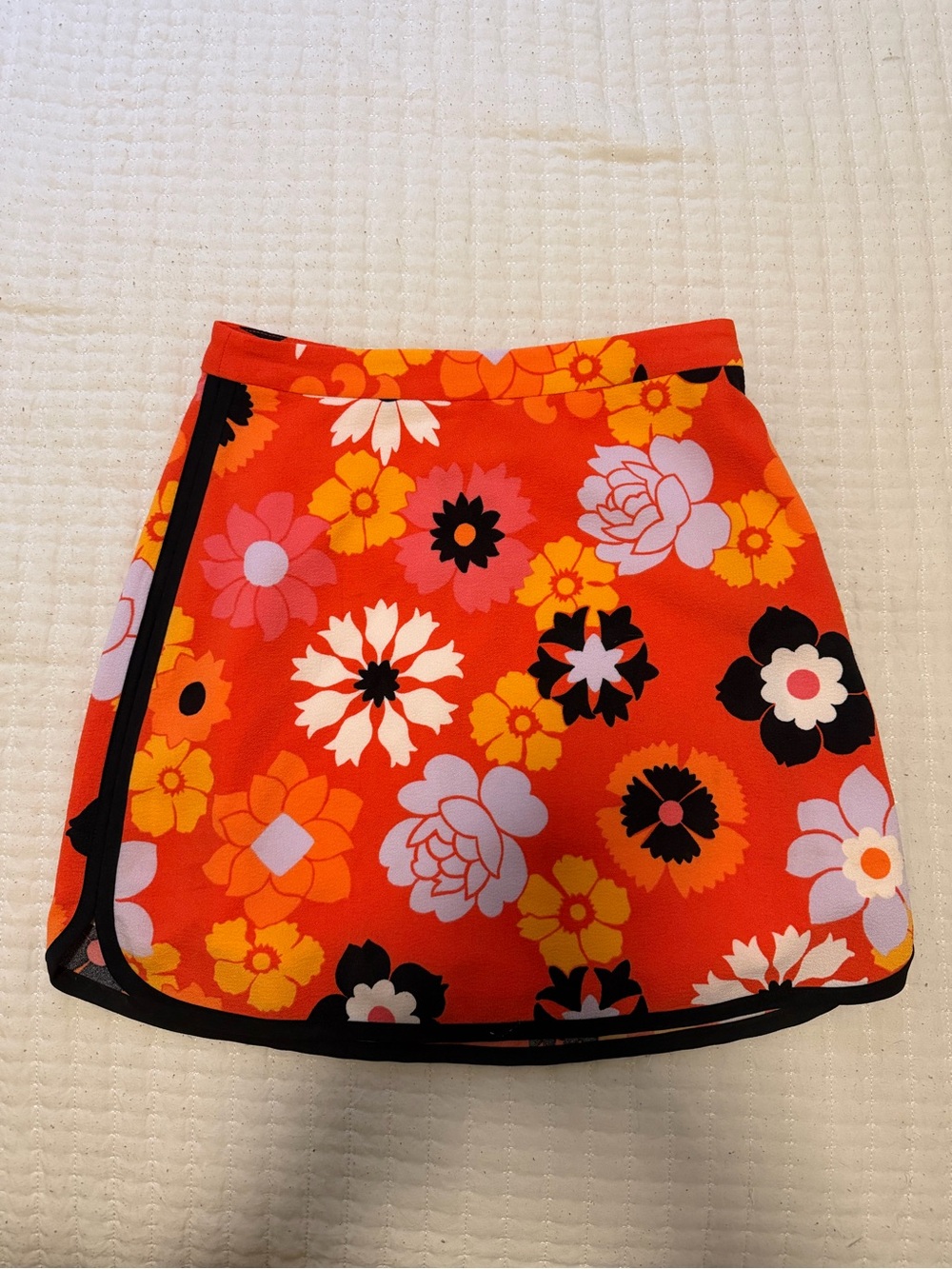 Victoria Beckham for Target Red Floral Mini Skirt with Black Trim